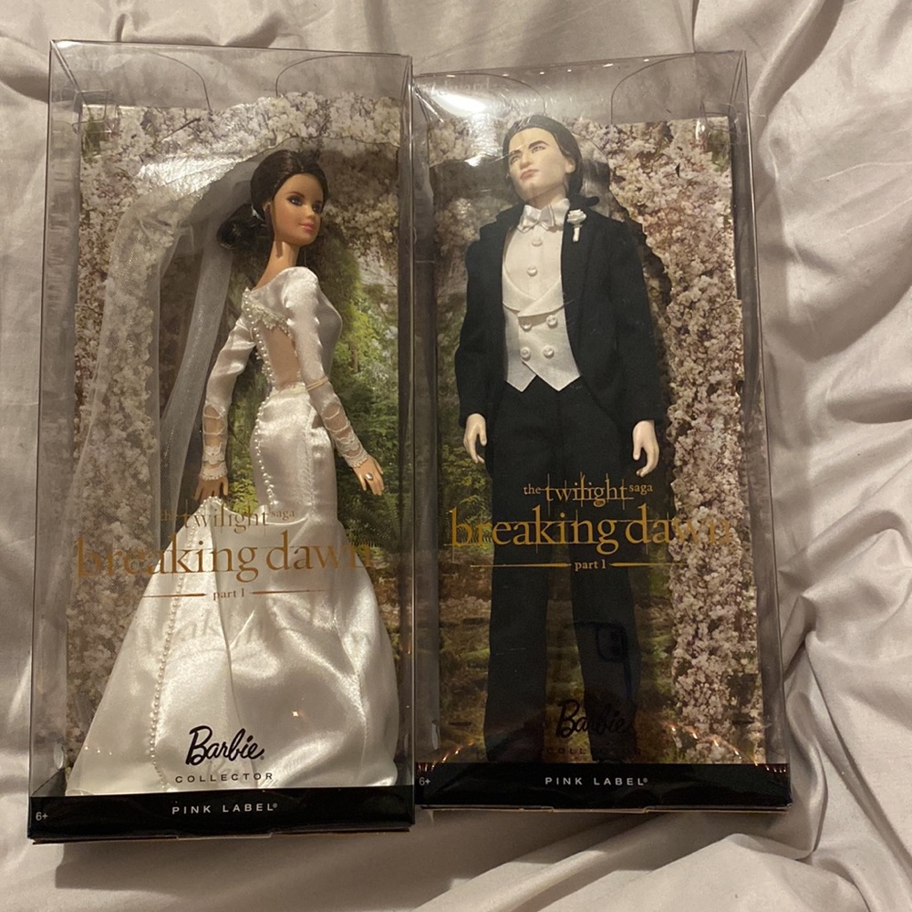 Breaking Dawn Twilight Edward and Bella Barbie Wedding Dolls ★ new without tags